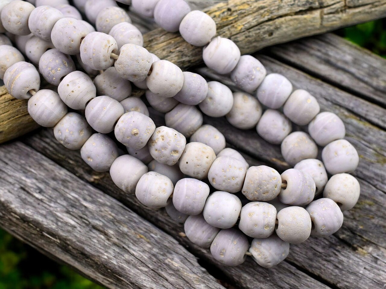 Lavender Pompeii Round Beads (24" Strand) Indonesian Glass Beads